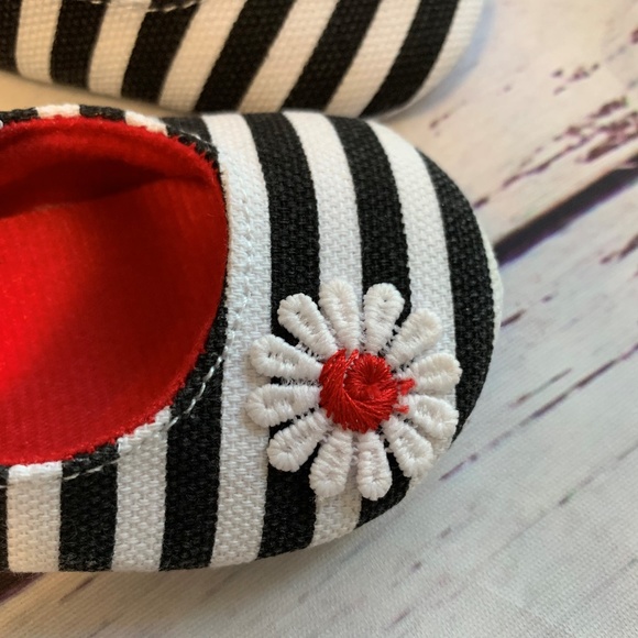 Baby Girls Cotton Shoes - Picture 4 of 5